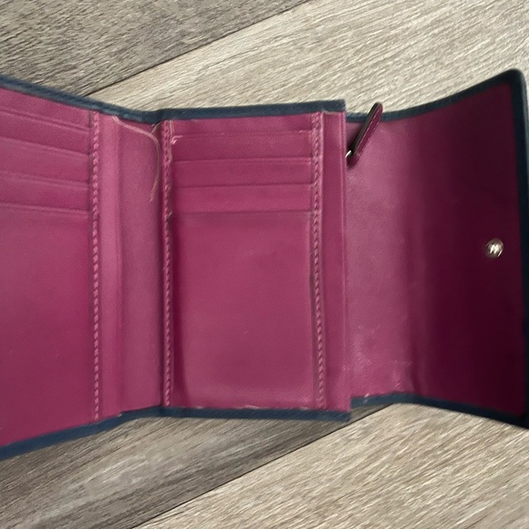 Coach wallet in Turquoise with Signature Logo Print​ - Picture 3 of 3